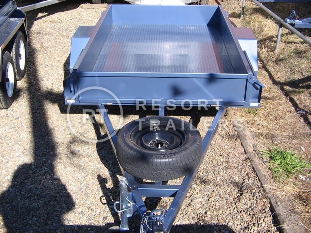 Blue box trailer with spare heel on front — built by Resort Trailers