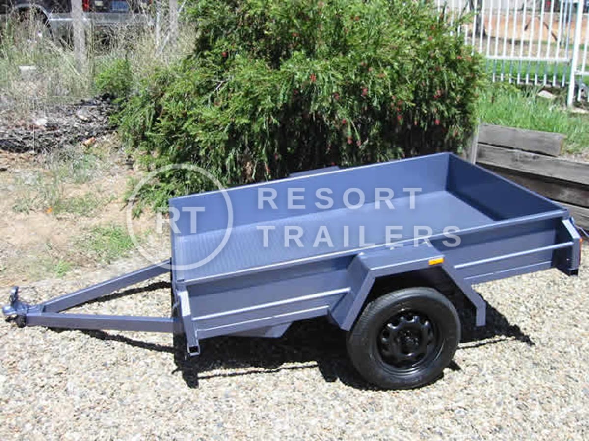 Blue box trailer — built by Resort Trailers