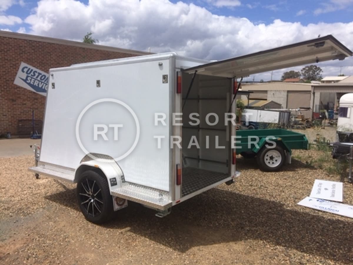 Enclosed trailer 10 — built by Resort Trailers